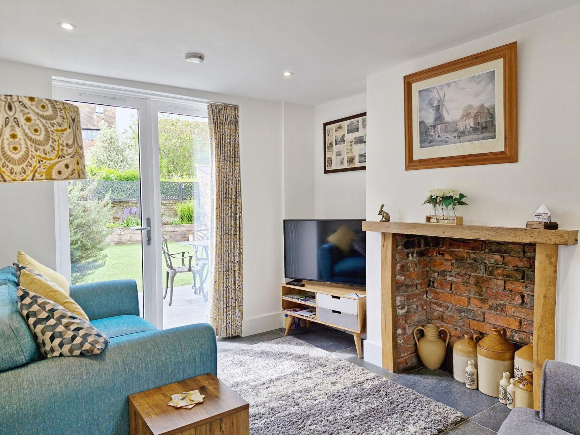 Four Priory Road, Chichester Bagian luar foto